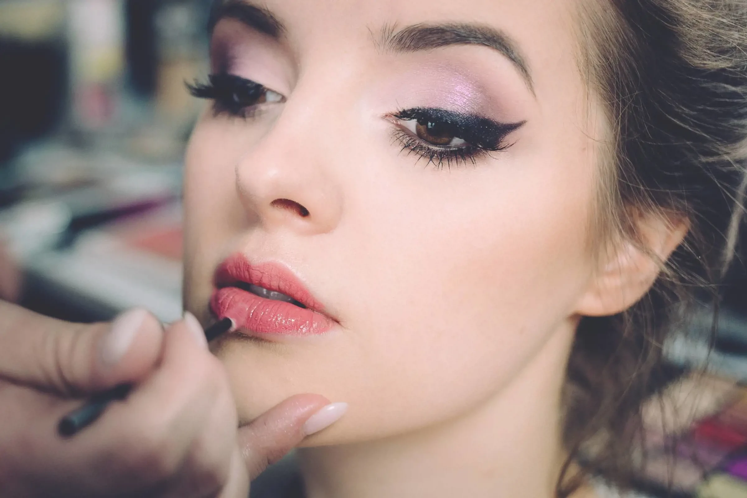 Prom Makeup Trends for 2022 Image